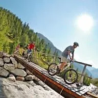 Les Jardins De La Balme Aparthotel Val-d'Isere France